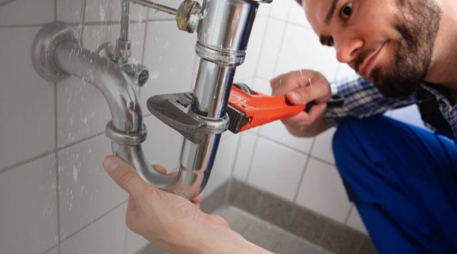 Expert burst pipe repair services in Pinedale, AZ